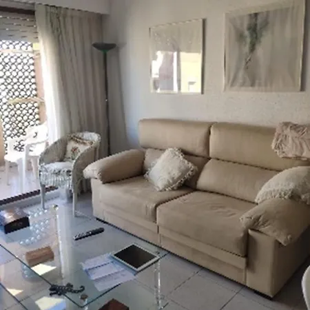 Апартаменти Apartamento En Торрев'єха